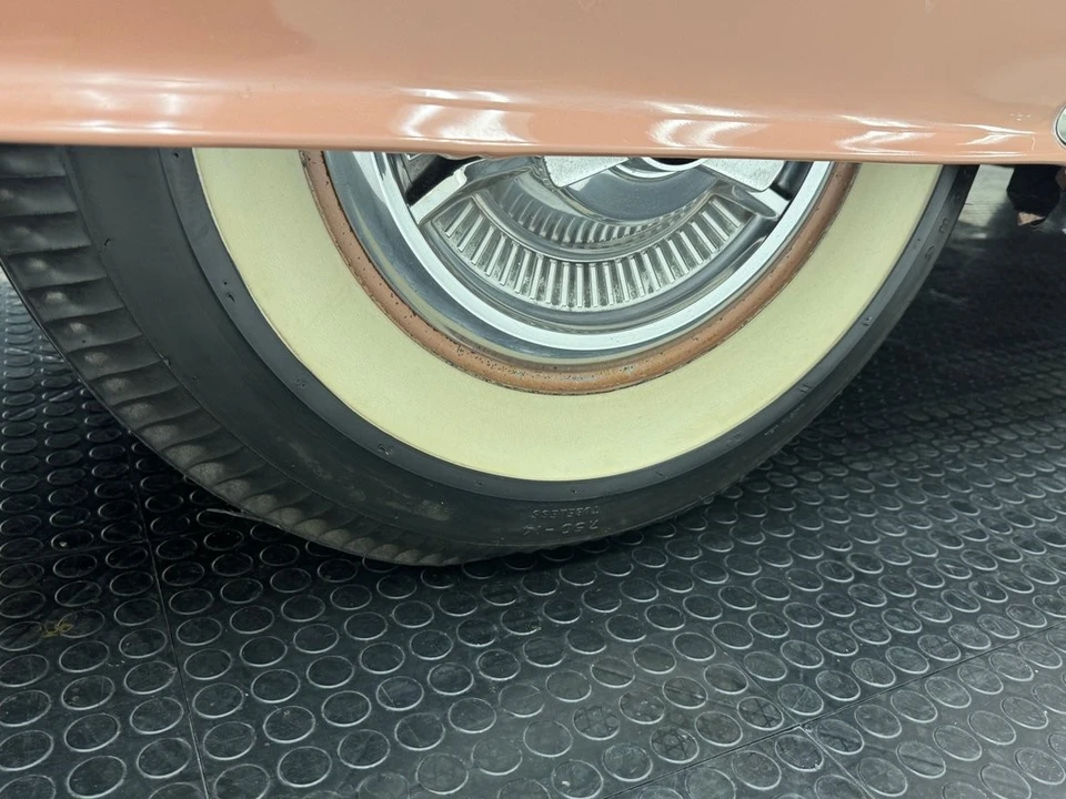 1958 Chevrolet Impala 1st Gen - Image 19 of 31