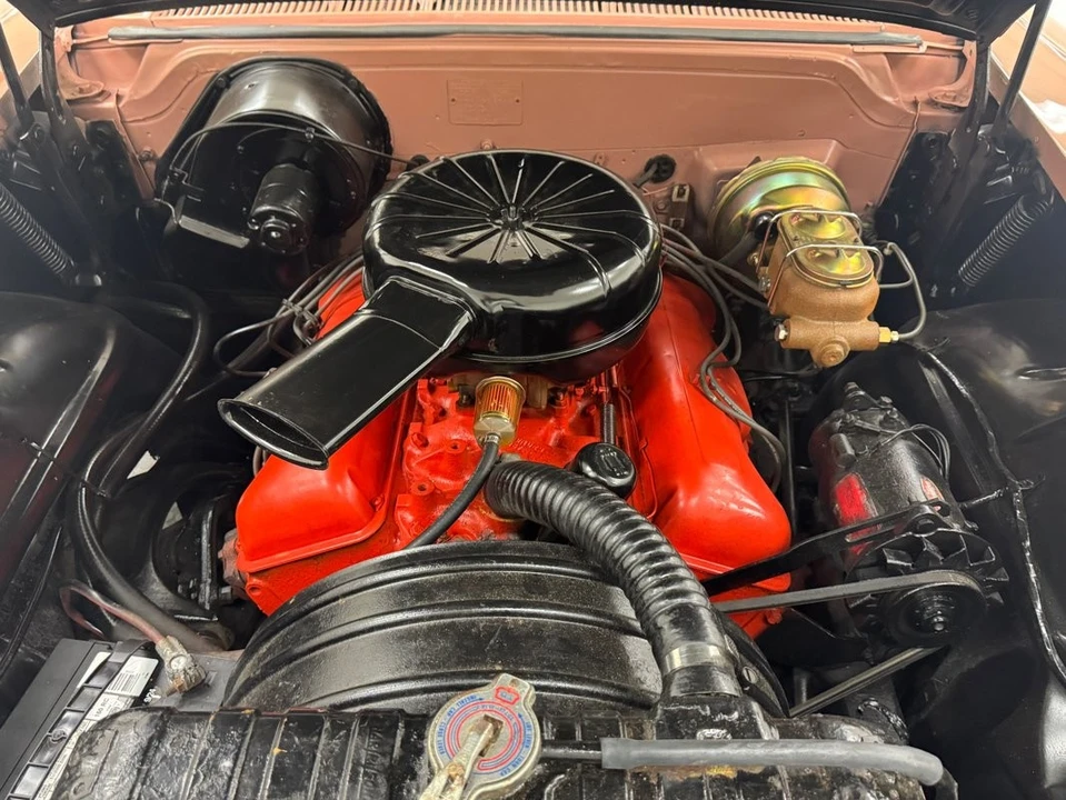 1958 Chevrolet Impala 1st Gen - Image 30 of 31