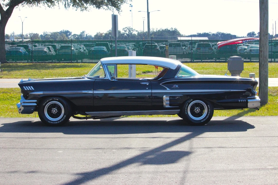 1958 Chevrolet Impala 1st Gen - Image 19 of 31