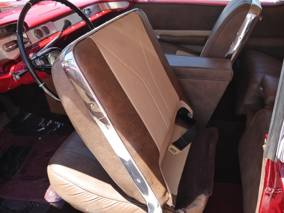 1958 Chevrolet Impala 1st Gen - Image 23 of 31