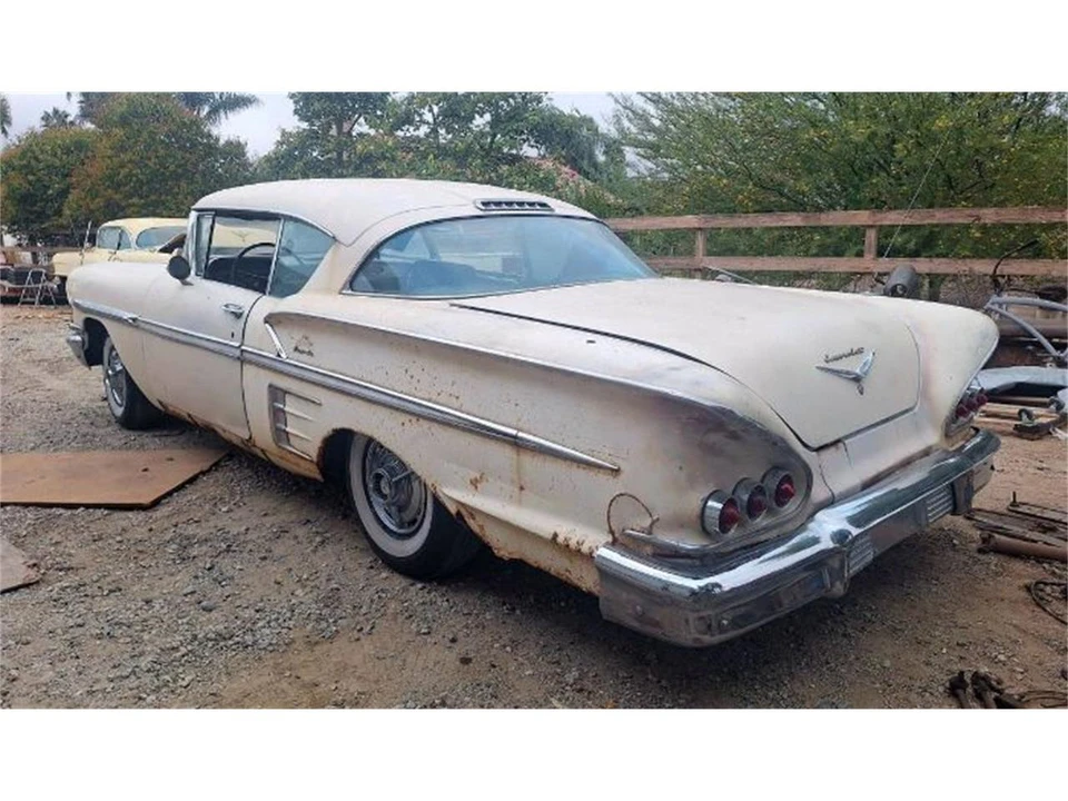 1958 Chevrolet Impala 1st Gen - Image 19 of 25