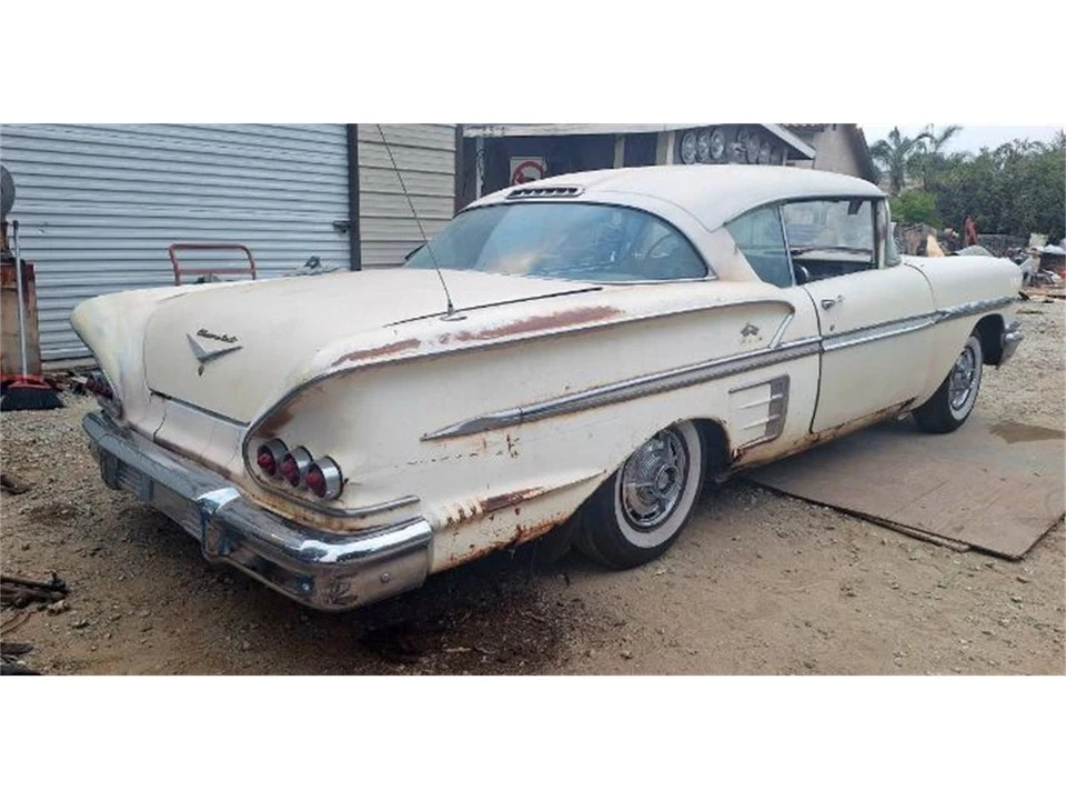1958 Chevrolet Impala 1st Gen - Image 22 of 25
