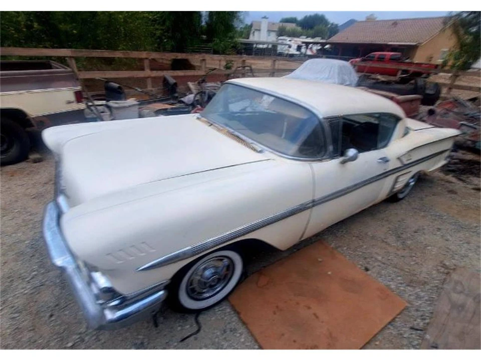1958 Chevrolet Impala 1st Gen - Image 24 of 25