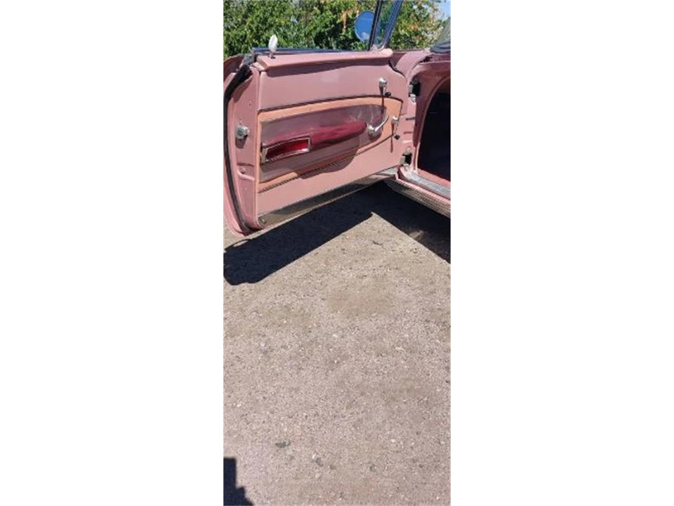 1958 Chevrolet Impala 1st Gen - Image 14 of 23