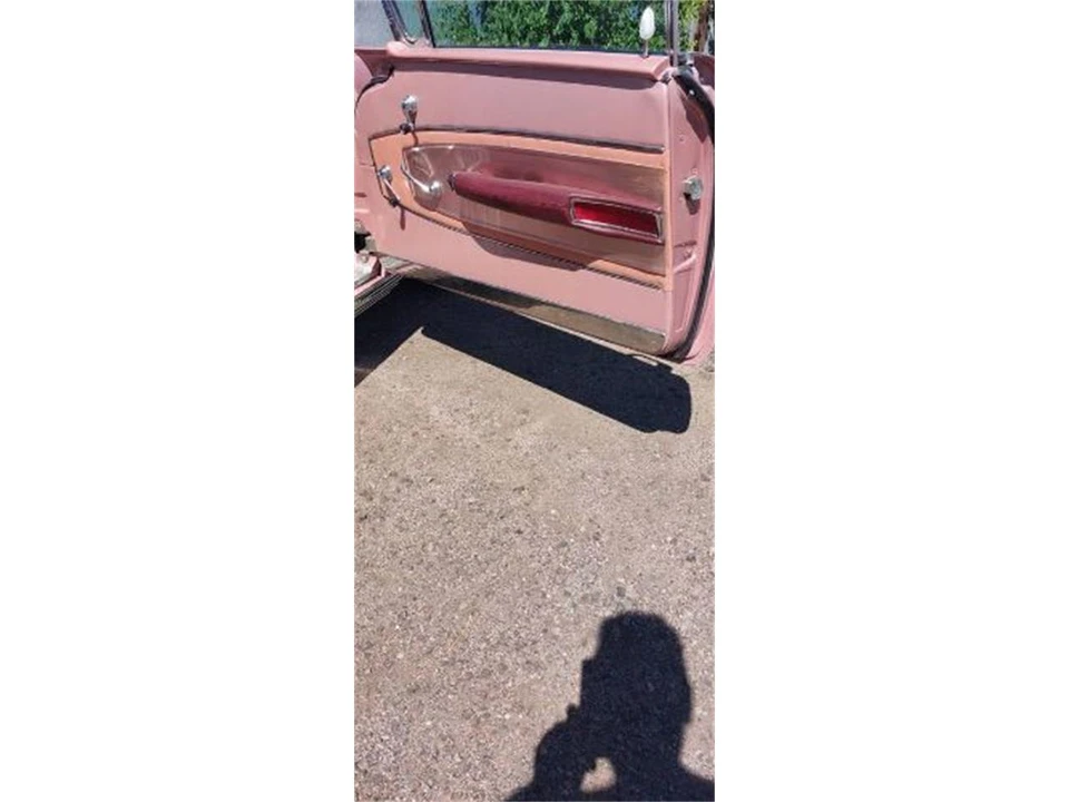 1958 Chevrolet Impala 1st Gen - Image 18 of 23