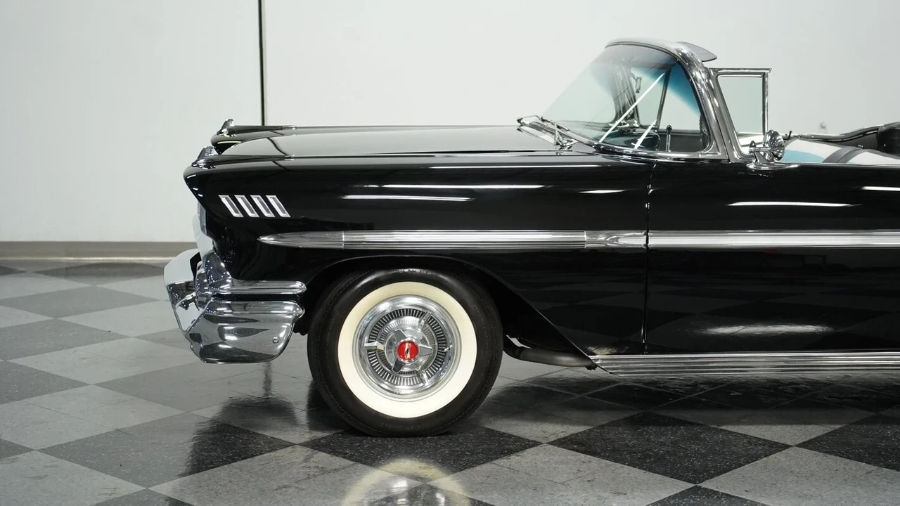 1958 Chevrolet Impala 1st Gen - Image 20 of 21