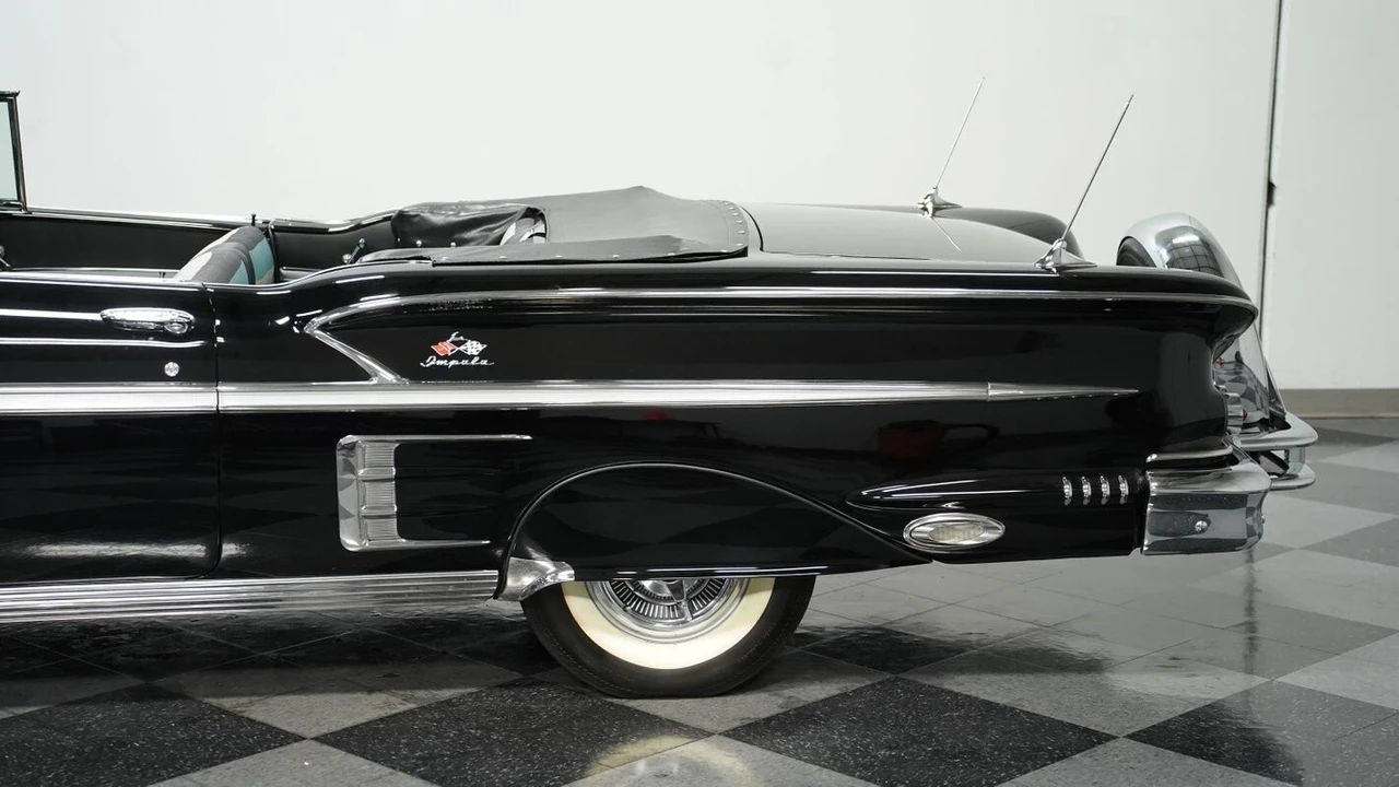 1958 Chevrolet Impala 1st Gen - Image 21 of 21