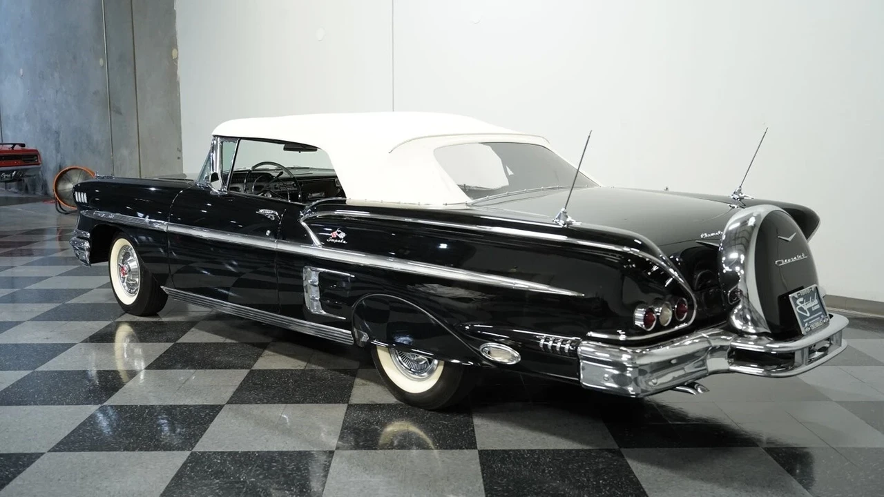 1958 Chevrolet Impala 1st Gen - Image 8 of 12