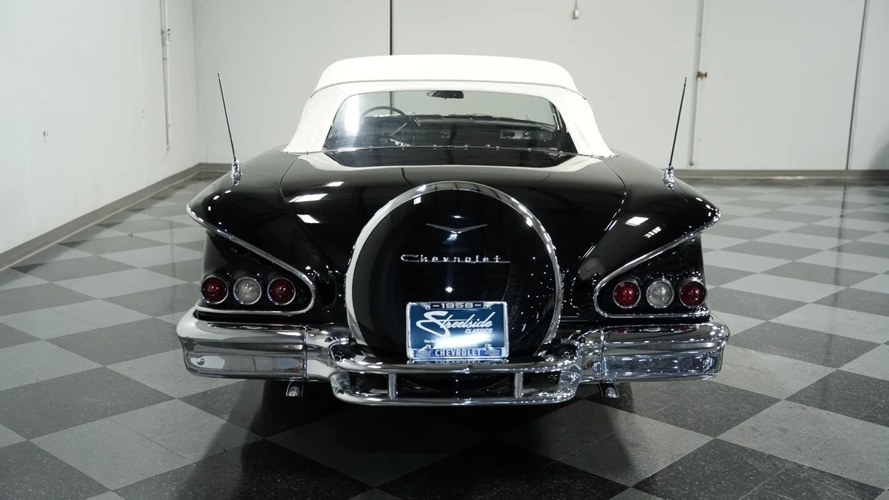1958 Chevrolet Impala 1st Gen - Image 10 of 12
