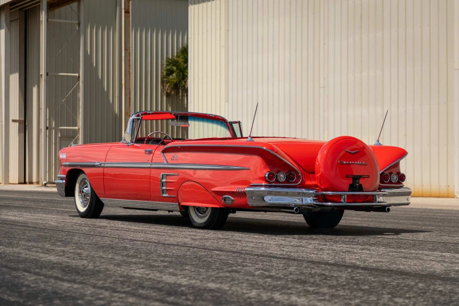 1958 Chevrolet Impala 1st Gen - Image 15 of 30