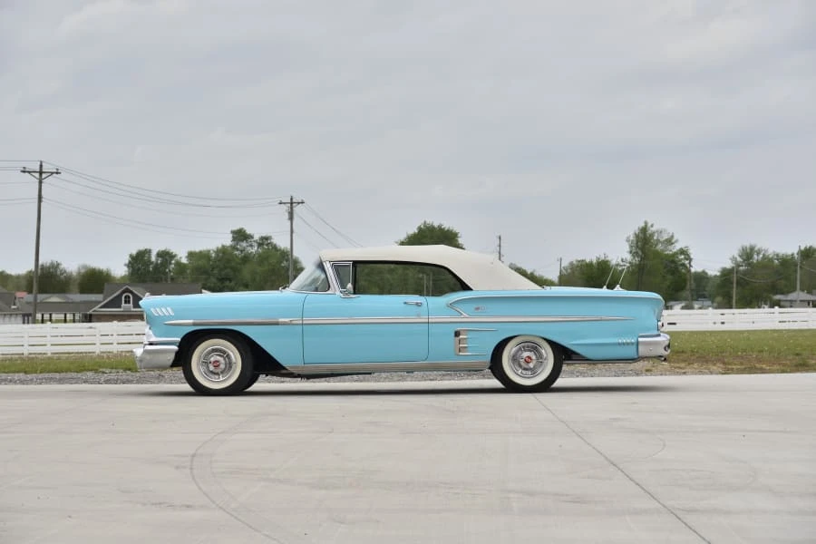 1958 Chevrolet Impala 1st Gen - Image 16 of 31