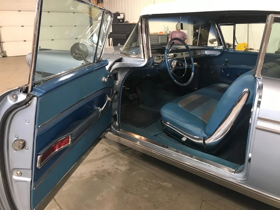 1958 Chevrolet Impala 1st Gen - Image 19 of 31