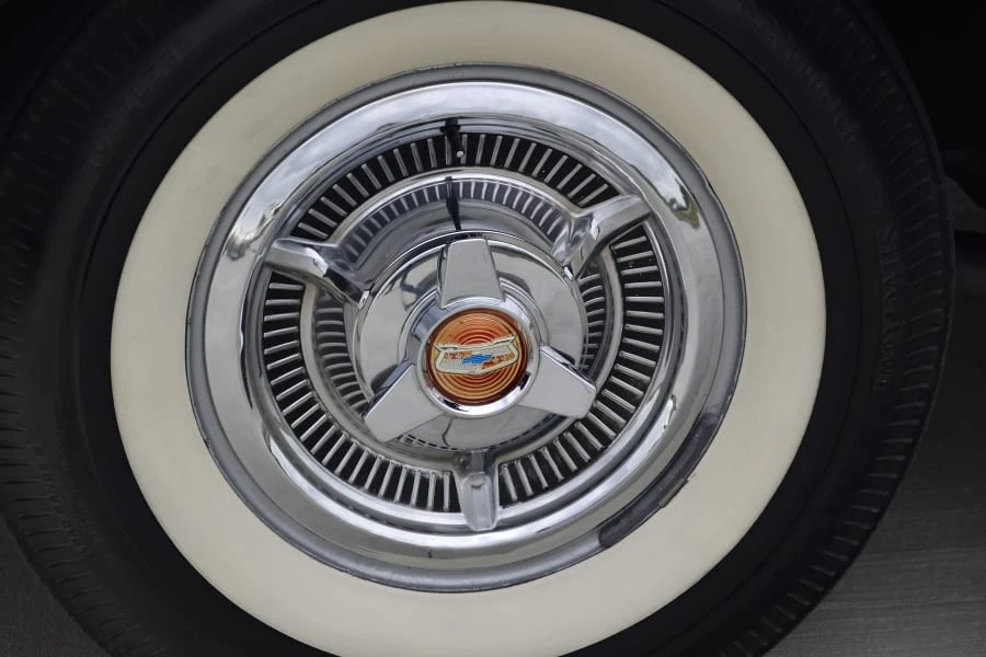 1958 Chevrolet Impala 1st Gen - Image 22 of 31