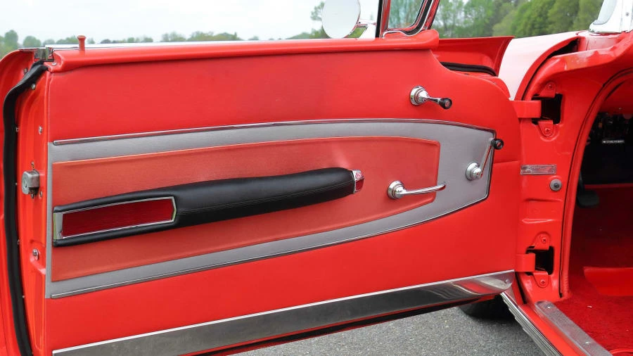 1958 Chevrolet Impala 1st Gen - Image 25 of 31
