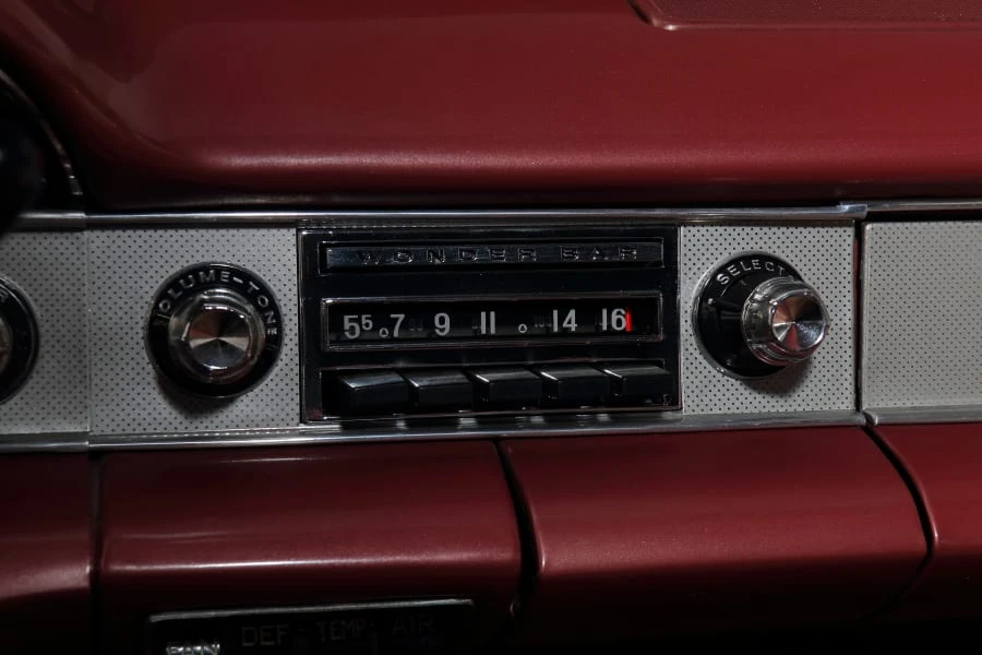 1958 Chevrolet Impala 1st Gen - Image 23 of 31