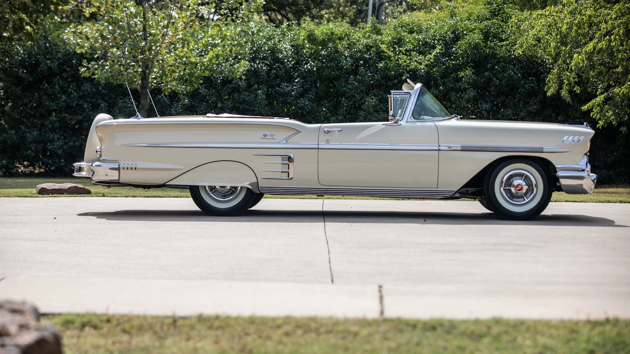 1958 Chevrolet Impala 1st Gen - Image 2 of 31
