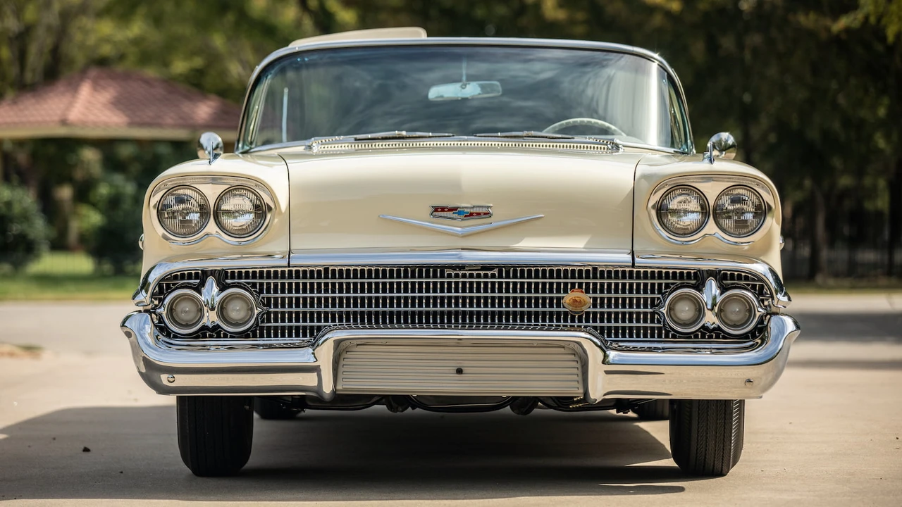 1958 Chevrolet Impala 1st Gen - Image 17 of 31