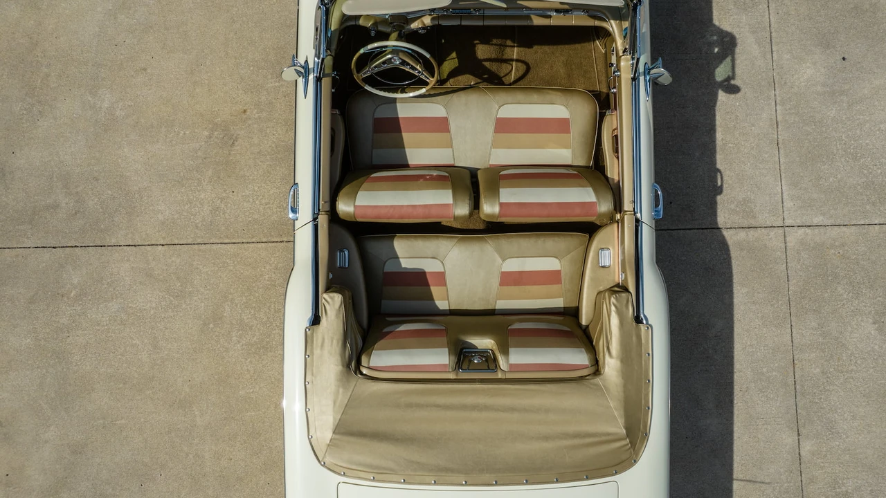 1958 Chevrolet Impala 1st Gen - Image 20 of 31