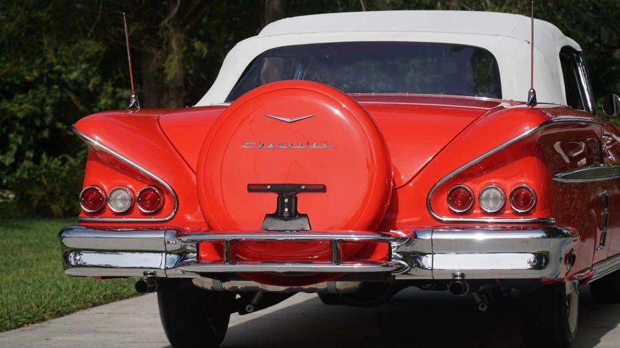 1958 Chevrolet Impala 1st Gen - Image 22 of 31