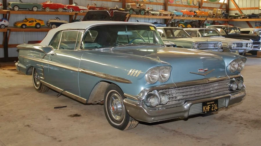 1958 Chevrolet Impala 1st Gen - Image 11 of 15