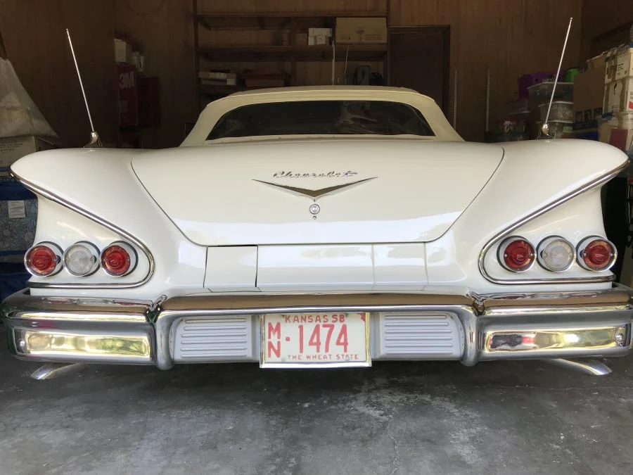 1958 Chevrolet Impala 1st Gen - Image 11 of 12