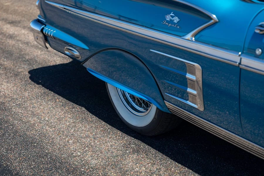 1958 Chevrolet Impala 1st Gen - Image 19 of 31