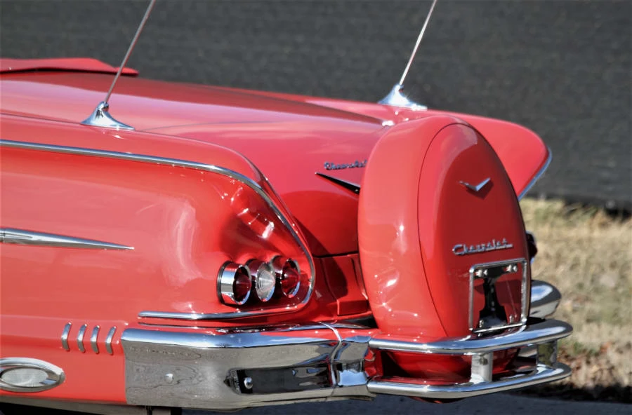 1958 Chevrolet Impala 1st Gen - Image 15 of 20