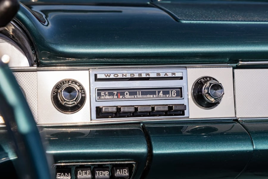 1958 Chevrolet Impala 1st Gen - Image 30 of 31