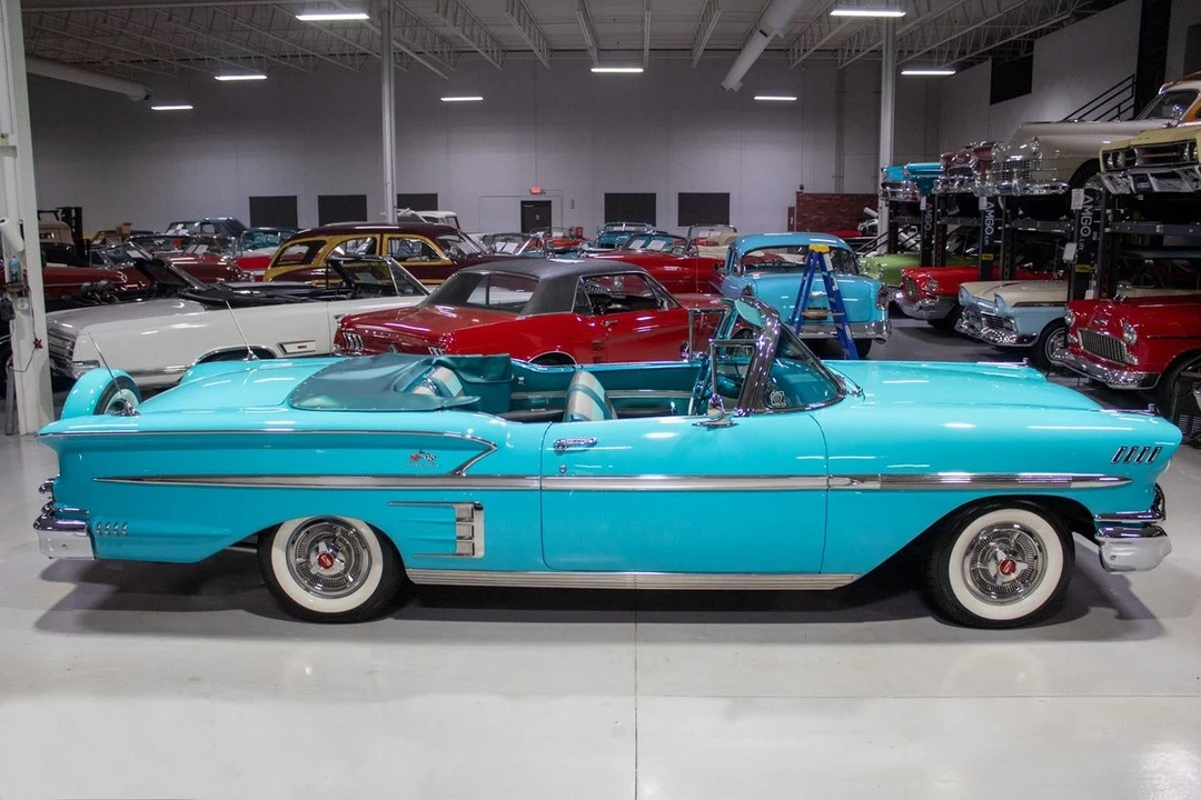 1958 Chevrolet Impala 1st Gen - Image 25 of 31
