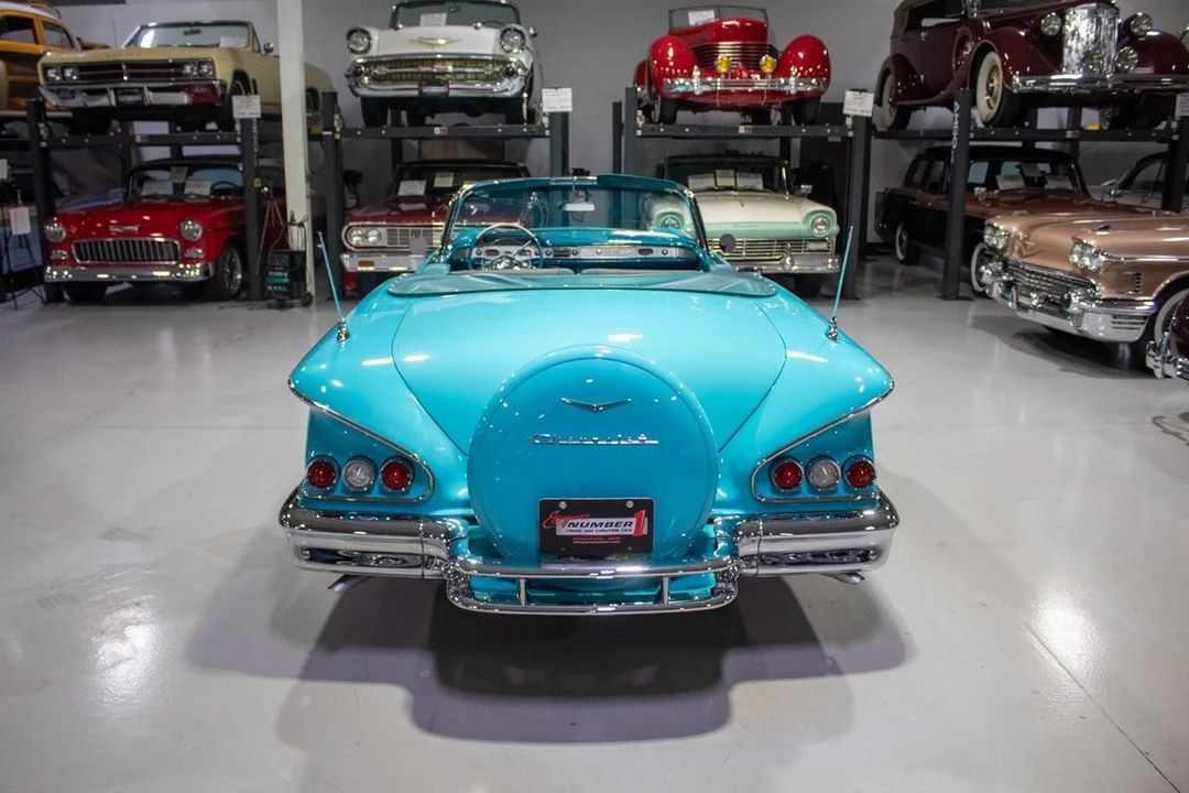1958 Chevrolet Impala 1st Gen - Image 27 of 31