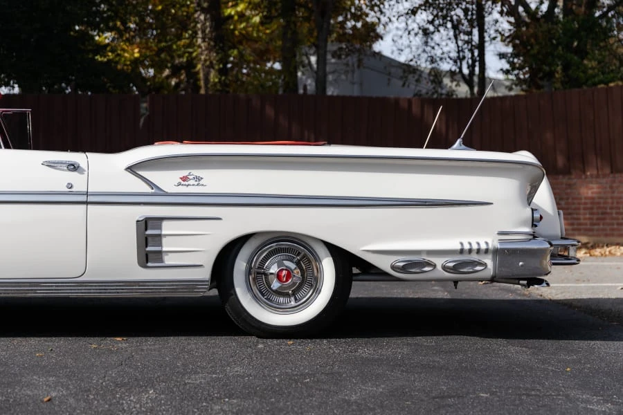 1958 Chevrolet Impala 1st Gen - Image 12 of 31