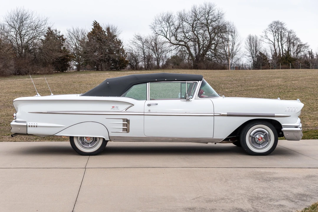 1958 Chevrolet Impala 1st Gen - Image 8 of 31