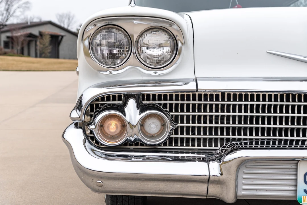 1958 Chevrolet Impala 1st Gen - Image 24 of 31