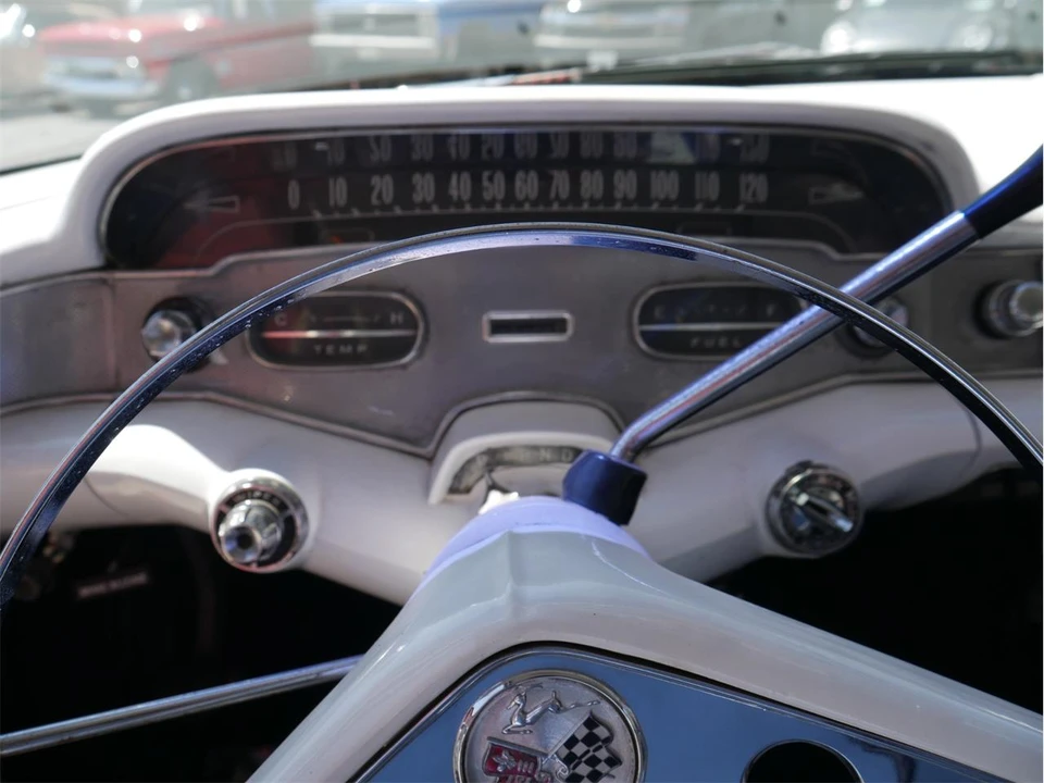 1958 Chevrolet Impala 1st Gen - Image 17 of 31