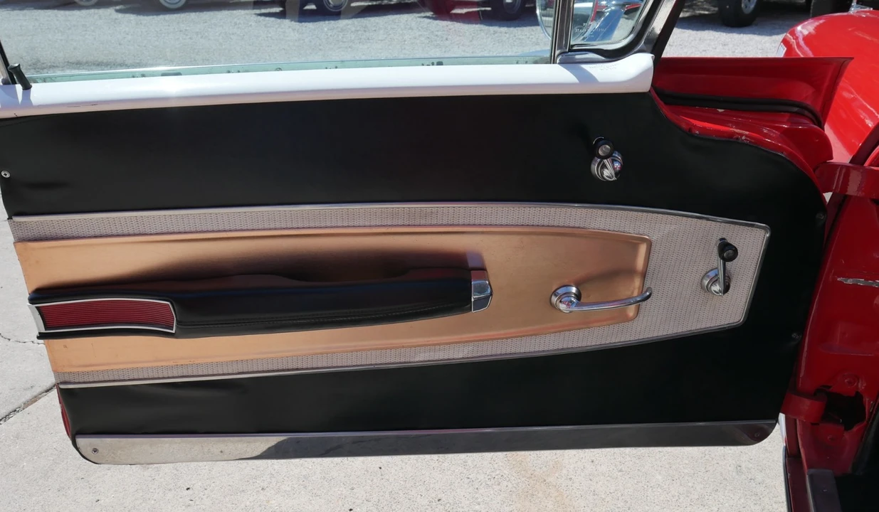 1958 Chevrolet Impala 1st Gen - Image 13 of 31