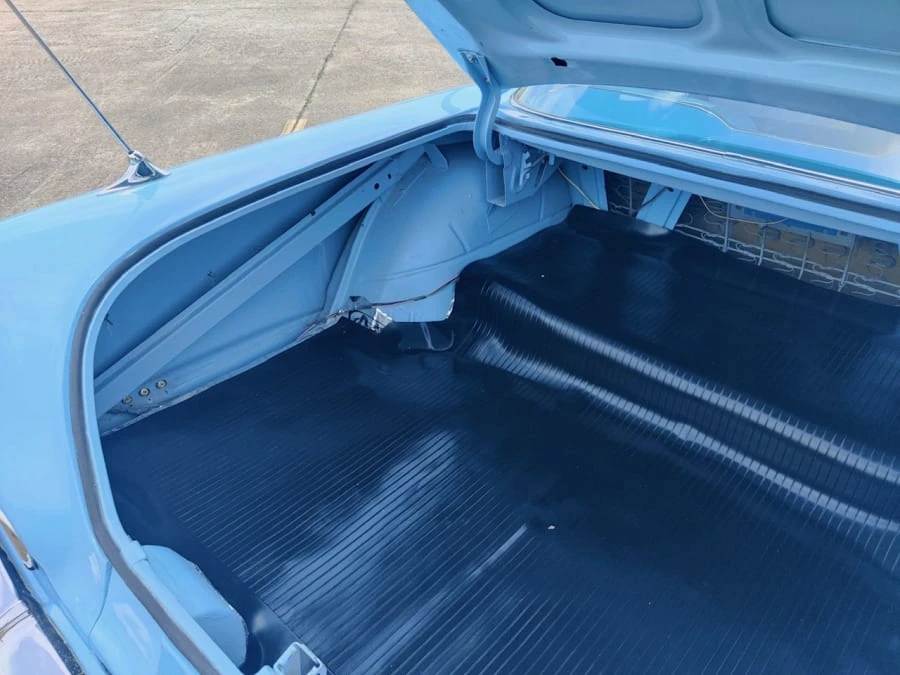 1958 Chevrolet Impala 1st Gen - Image 16 of 18