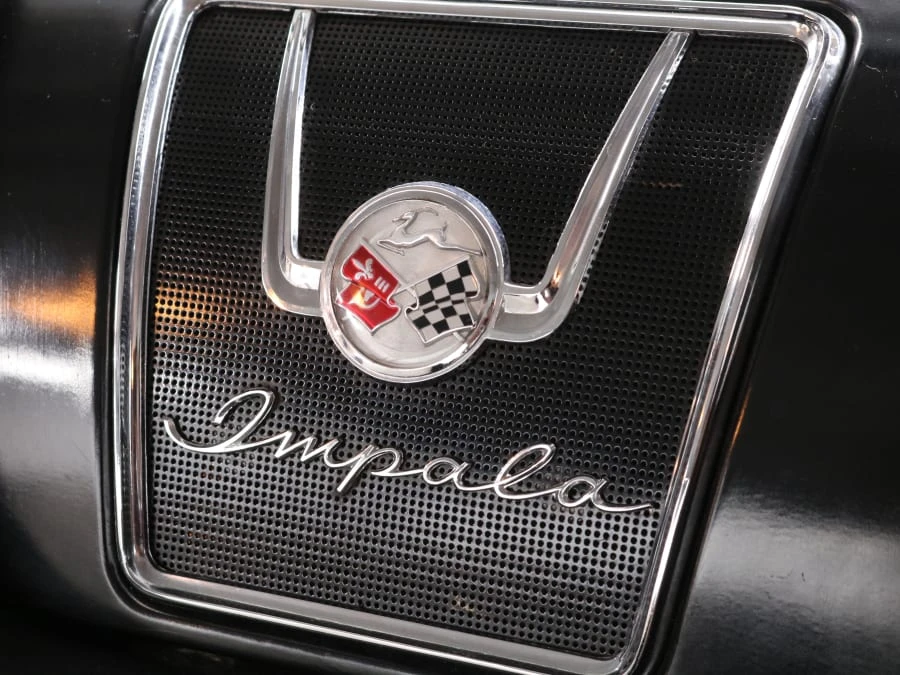 1958 Chevrolet Impala 1st Gen - Image 27 of 31