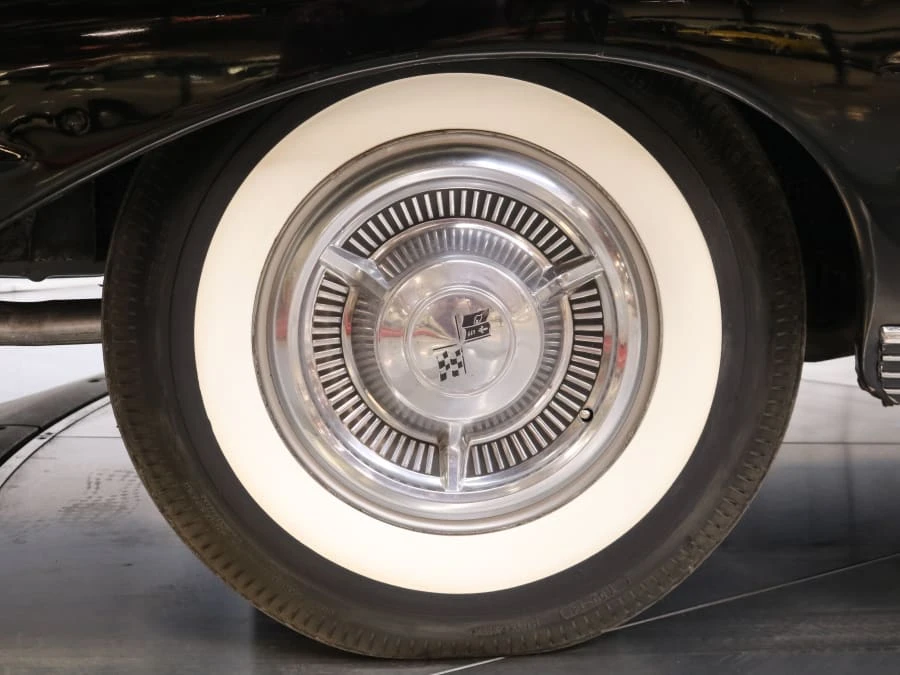 1958 Chevrolet Impala 1st Gen - Image 9 of 31