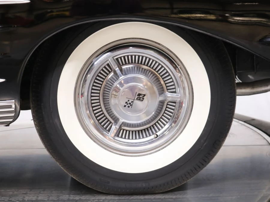 1958 Chevrolet Impala 1st Gen - Image 14 of 31