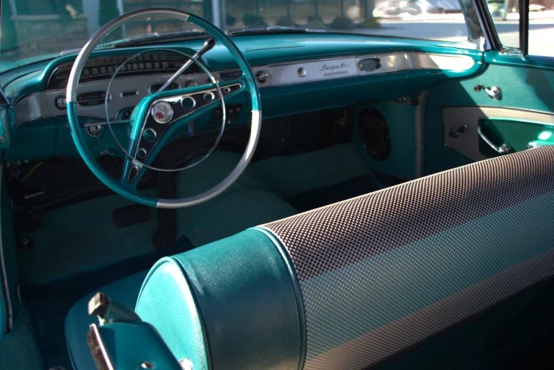 1958 Chevrolet Impala - Image 21 of 31