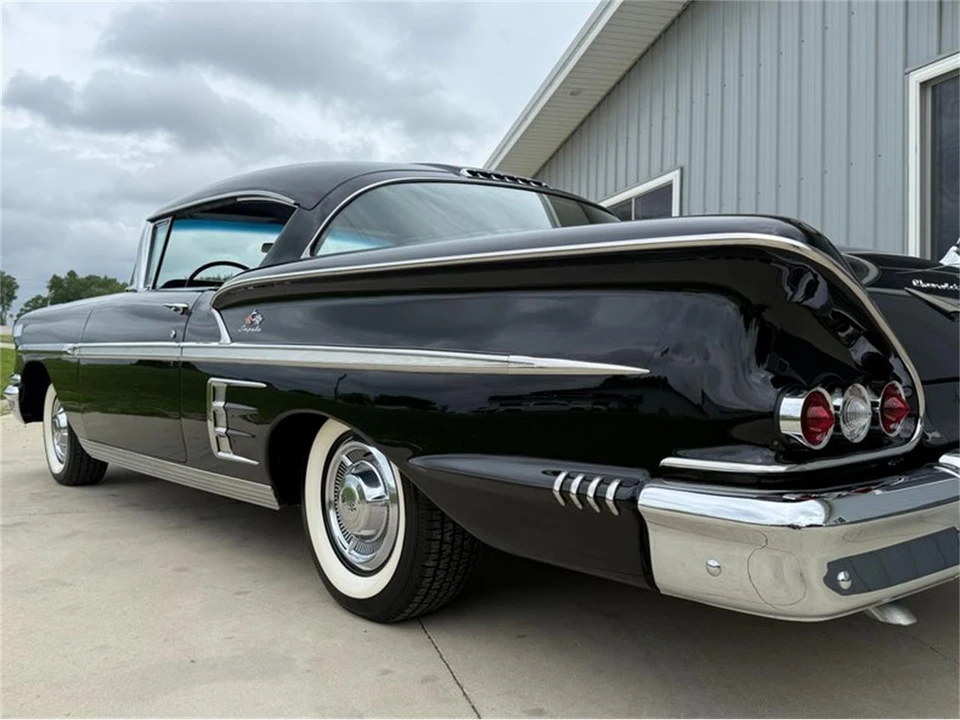 1958 Chevrolet Impala 1st Gen - Image 18 of 31