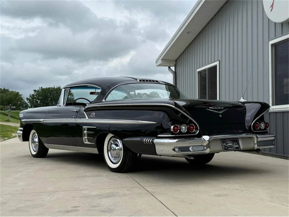 1958 Chevrolet Impala 1st Gen - Image 20 of 31