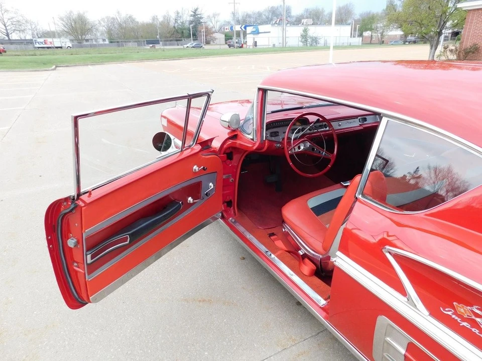 1958 Chevrolet Impala 1st Gen - Image 15 of 31
