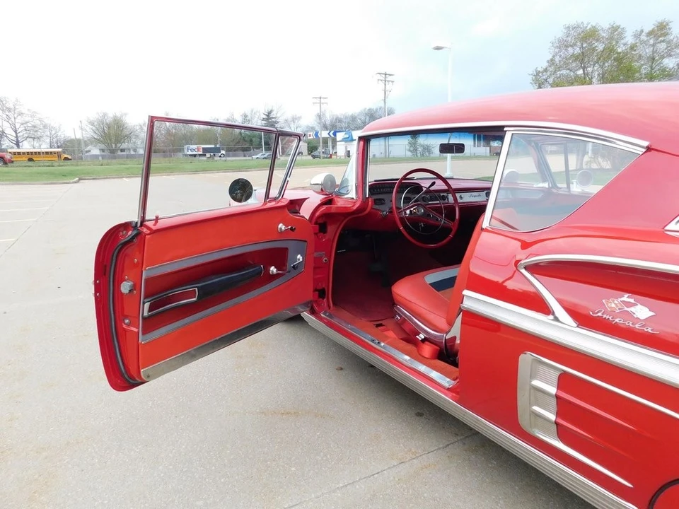 1958 Chevrolet Impala 1st Gen - Image 28 of 31