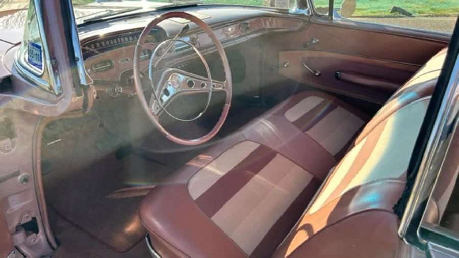 1958 Chevrolet Impala 1st Gen - Image 18 of 23