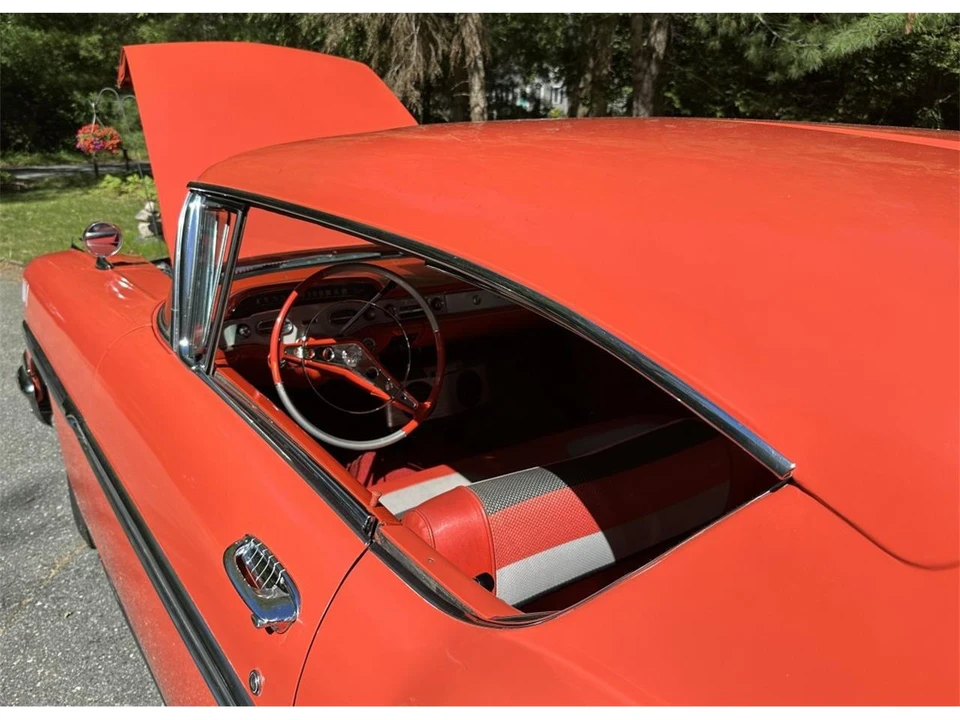 1958 Chevrolet Impala 1st Gen - Image 27 of 31