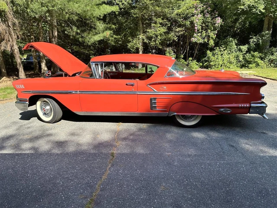 1958 Chevrolet Impala 1st Gen - Image 25 of 31