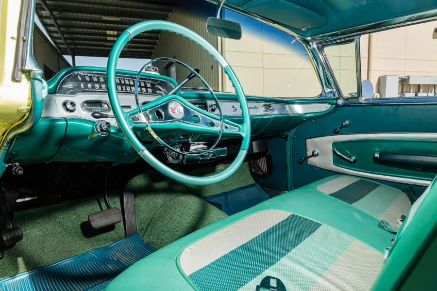 1958 Chevrolet Impala 1st Gen - Image 24 of 31