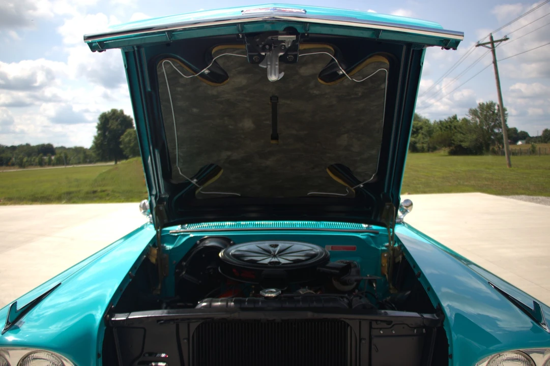 1958 Chevrolet Impala 1st Gen - Image 16 of 31