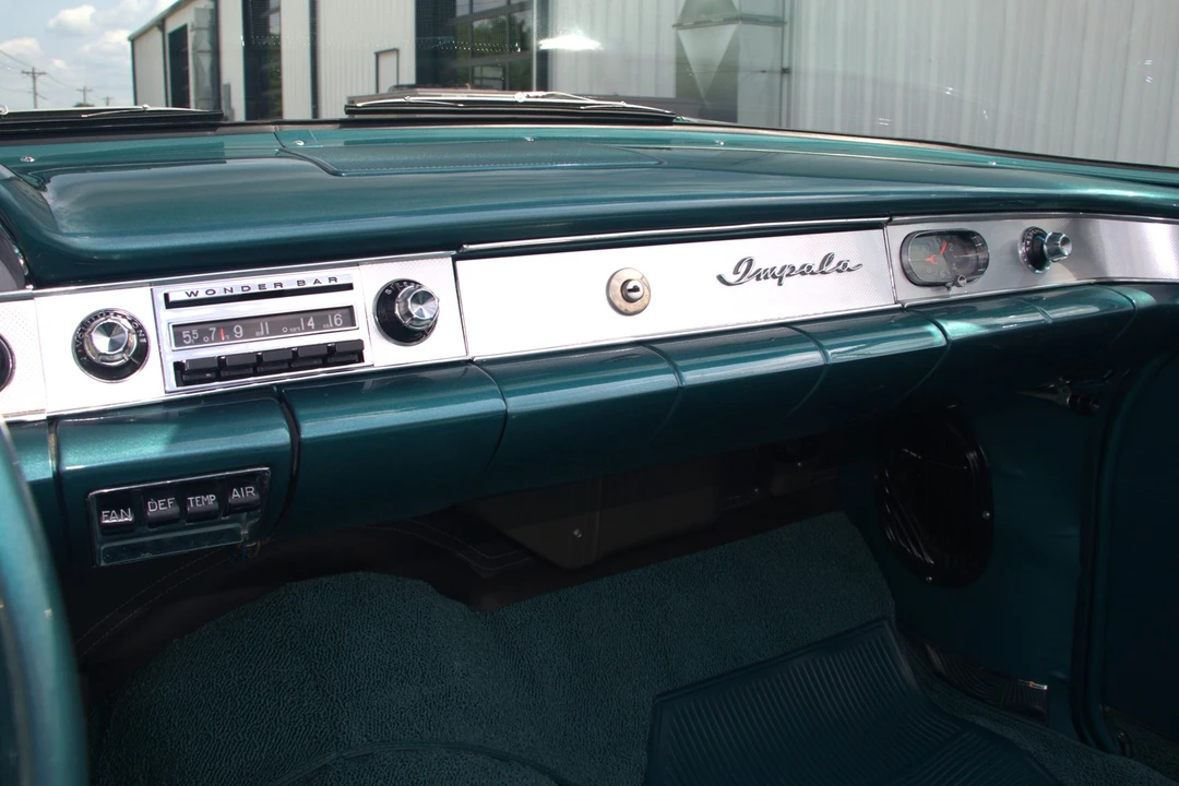 1958 Chevrolet Impala 1st Gen - Image 28 of 31